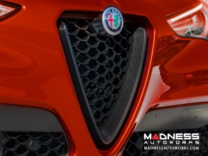 Alfa Romeo Giulia Front V Shield Grill Frame - Carbon Fiber - QV Model - Feroce Carbon Alfa Romeo Giulia Front V Shield Grill Frame - Carbon Fiber - QV Model - Feroce Carbon